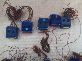 lote 8 pupitre interuptor + uno roto de regalo