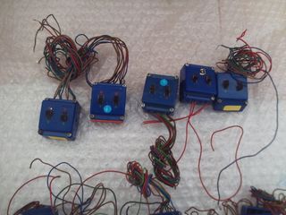 lote 8 pupitre interuptor + uno roto de regalo