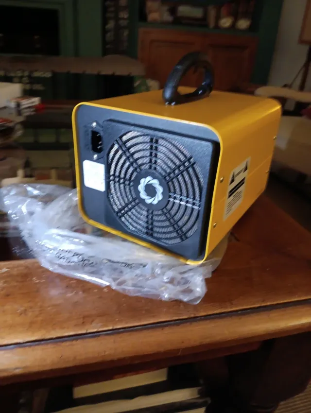 Máquina de Ozono AIRTHEREAL MA10K-PRO
