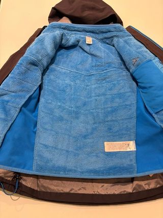 Chaqueta Quechua Azul 14 años.