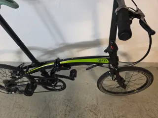 Bicicleta Plegable Tern Verge N8 Negra y verde