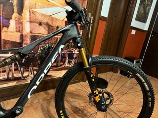 Orbea Oiz M-Team Axs
