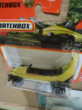 Matchbox Coche Banana Amarillo