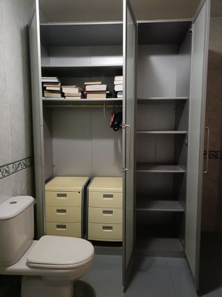 Armario 3 cuerpos cristal y metal