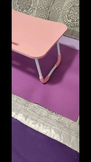 Tavolo Ausiliare Pieghevole Rosa per Letto