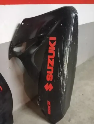 Carenado Suzuki GSXR 600 K7 Circuito