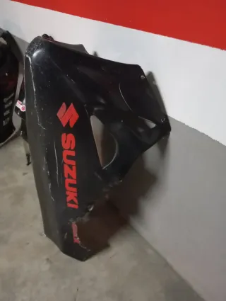 Carenado Suzuki GSXR 600 K7 Circuito