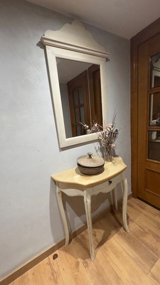 Mesa tocador vintage con espejo