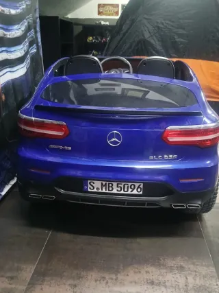 Coche eléctrico infantil azul