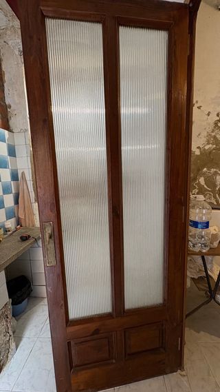Puertas dobles de madera con cristal + individual