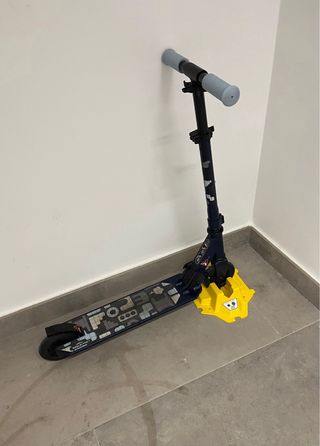 Soporte aparcamiento patinete Oxelo