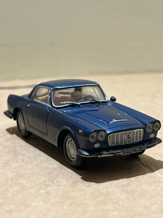 Lancia Flaminia Coupe 1:43