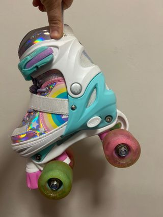 Patines infantiles ajustables arcoíris