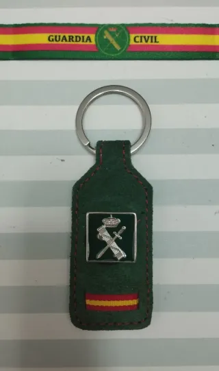 REBAJA: SET MONEDERO Y LLAVERO GC- REGALO PULSERA