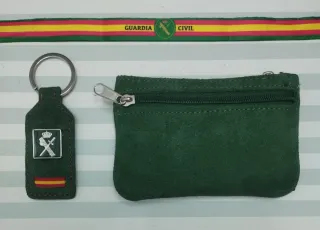 REBAJA: SET MONEDERO Y LLAVERO GC- REGALO PULSERA