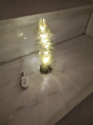 Árbol de Navidad Pequeño Dorado diseño moderno New