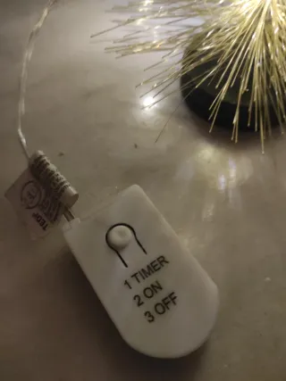 Árbol de Navidad Pequeño Dorado diseño moderno New