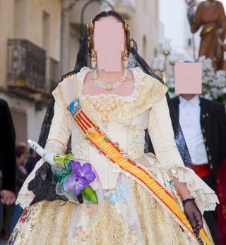Traje de Fallera Seda Estrecha