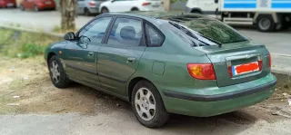Hyundai Elantra 2002