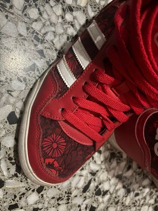 Zapatillas Adidas Rojas Estilo Botín