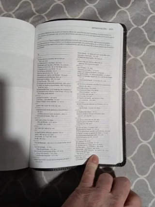 Biblia temática de estudio.