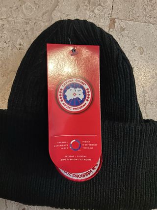 Gorro Canada Goose Negro