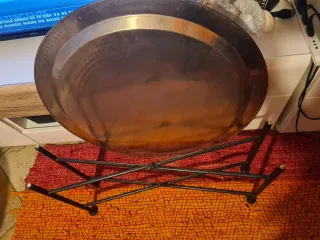 Tavolino etnico ferro e metallo