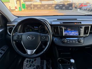 TOYOTA RAV4 2.5l hybrid 2WD Advance PackDrive 5P