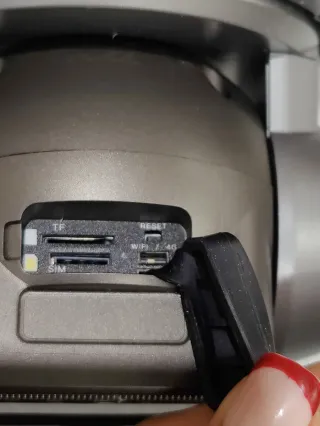 Cámara de seguridad solar con soporte