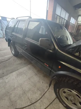 Opel Frontera 1996