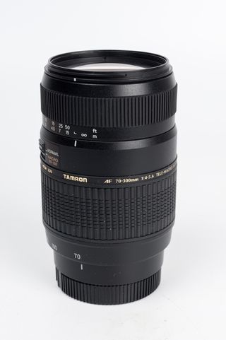 Tamron 70-300mm f/4-5.6 Di LD Macro 1:2 Sony