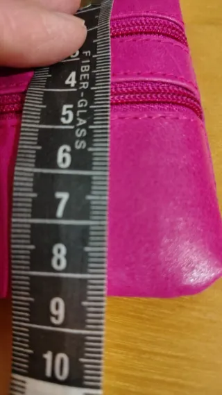 Monedero tarjetero piel color fucsia