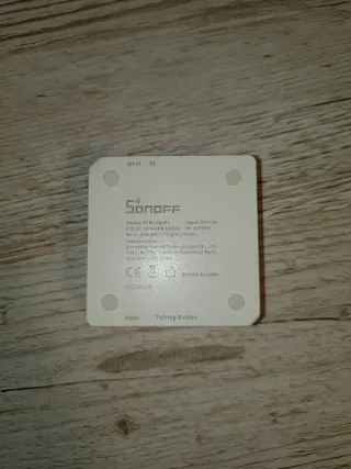 Sonoff RF Bridge 433 MHz domótica WiFi