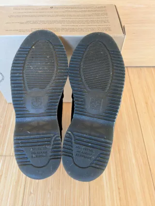 Botines Dr. Martens Flora Terciopelo Negro