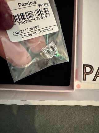 Pandora Letra B Plata