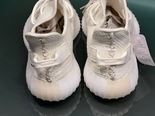 Adidas Yeezy Boost 350 V2
