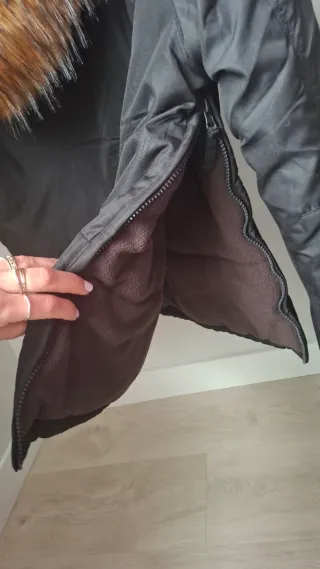 Cazadora tipo canguro