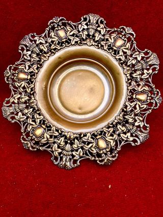 Plato antiguo barroco calado