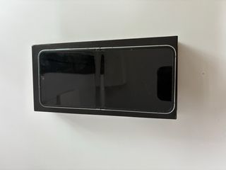 Samsung Galaxy Z Flip 6 Negro/Plateado/Verde