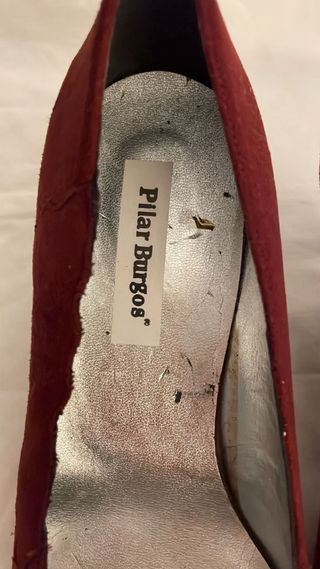 Zapatos de tacón Pilar Burgos rojos