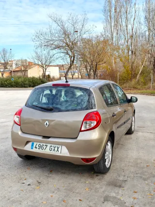 Renault Clio 2010