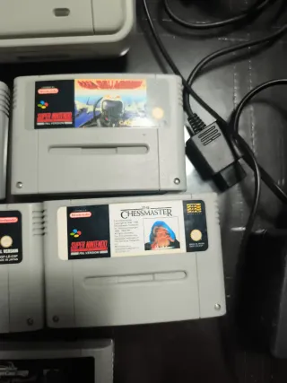 Super Nintendo Entertainment System (SNES)