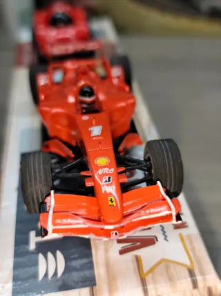 Scalextric Compact 1:43 Coche Ferrari 248F1