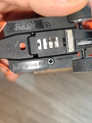 Scalextric Compact 1:43 Coche Ferrari 248F1