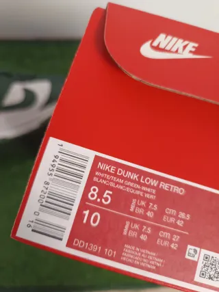 Nike Dunk Low Retro Verdes y Blancas