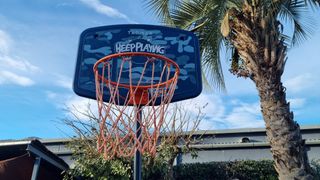 Cistella de bàsquet Tarmak B200 ajustable