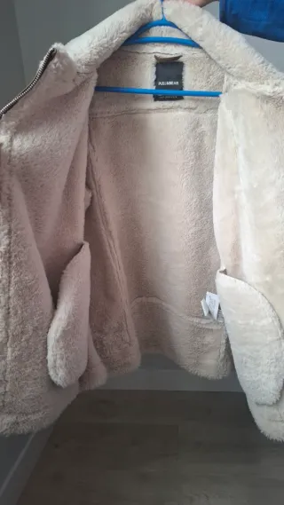 Cazadora Pull&Bear ante forrada