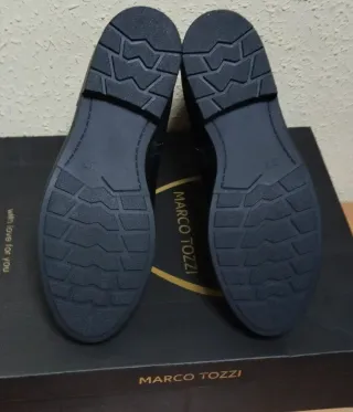 Talla 37. Botines forrados mujer