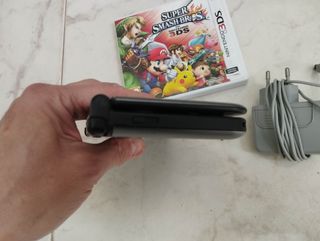 Nintendo 3DS XL Plata + 3 Juegos
