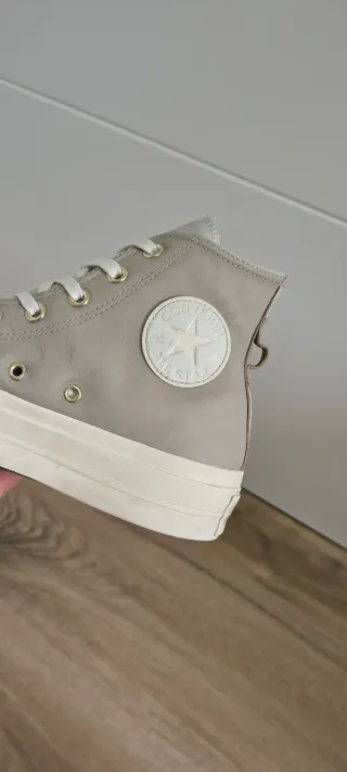 Converse con plataforma de piel color gris  39